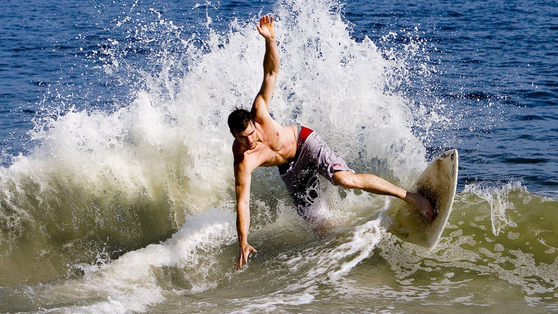 Karsa意外战胜独行侠，险胜引爆全场！引发球迷热议