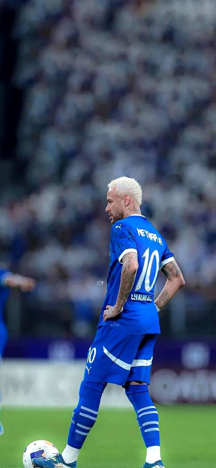 内马尔刷新里程碑，莱比锡决赛力克曼城，晋级概率达57％(球星内马尔照片)